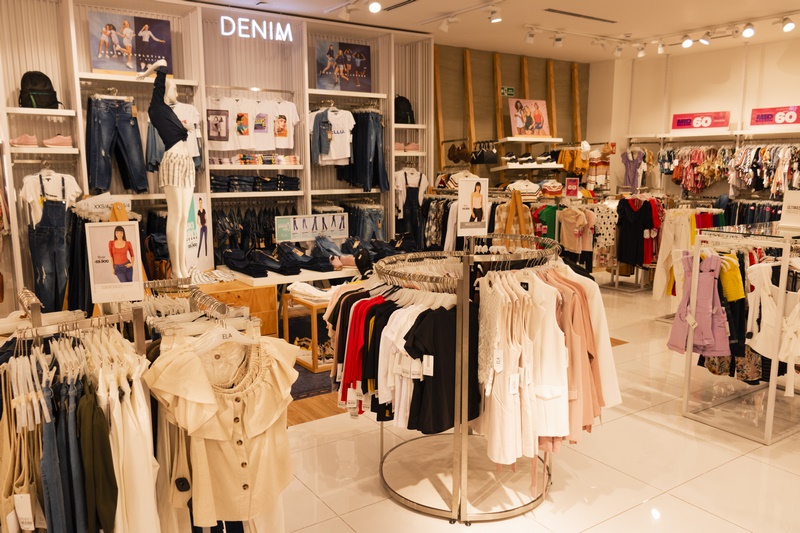 Ela tienda sales de ropa